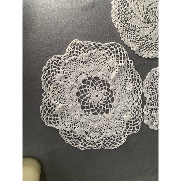 Vintage Handmade Crochet Doilies Set of 3 - Picture 3 of 12